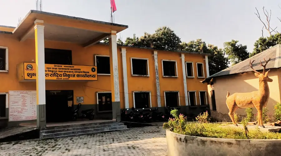पर्यटकबाट एक महिनामा दुई लाख २७ हजार राजस्व सङ्कलन