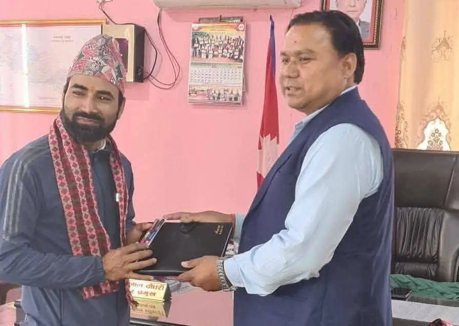 लेखा अधिकृत उपाध्यायलाई बेलौरीको प्रशासकीय जिम्मेवारी