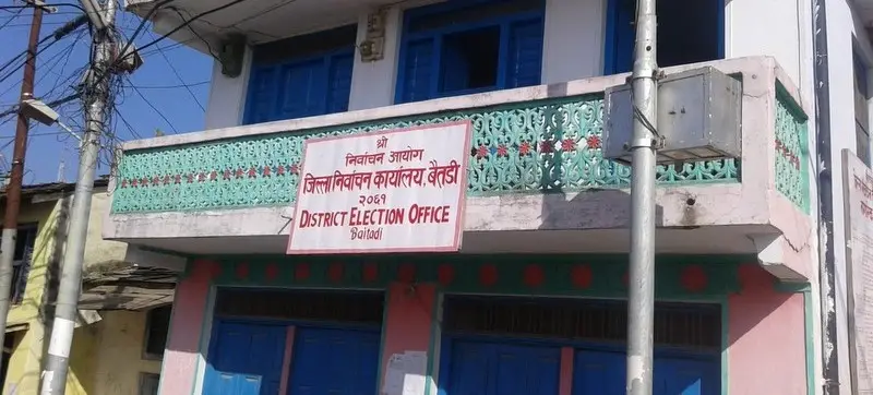 बैतडीमा आचारसंहिताविपरीत सवारी साधनको प्रयोग