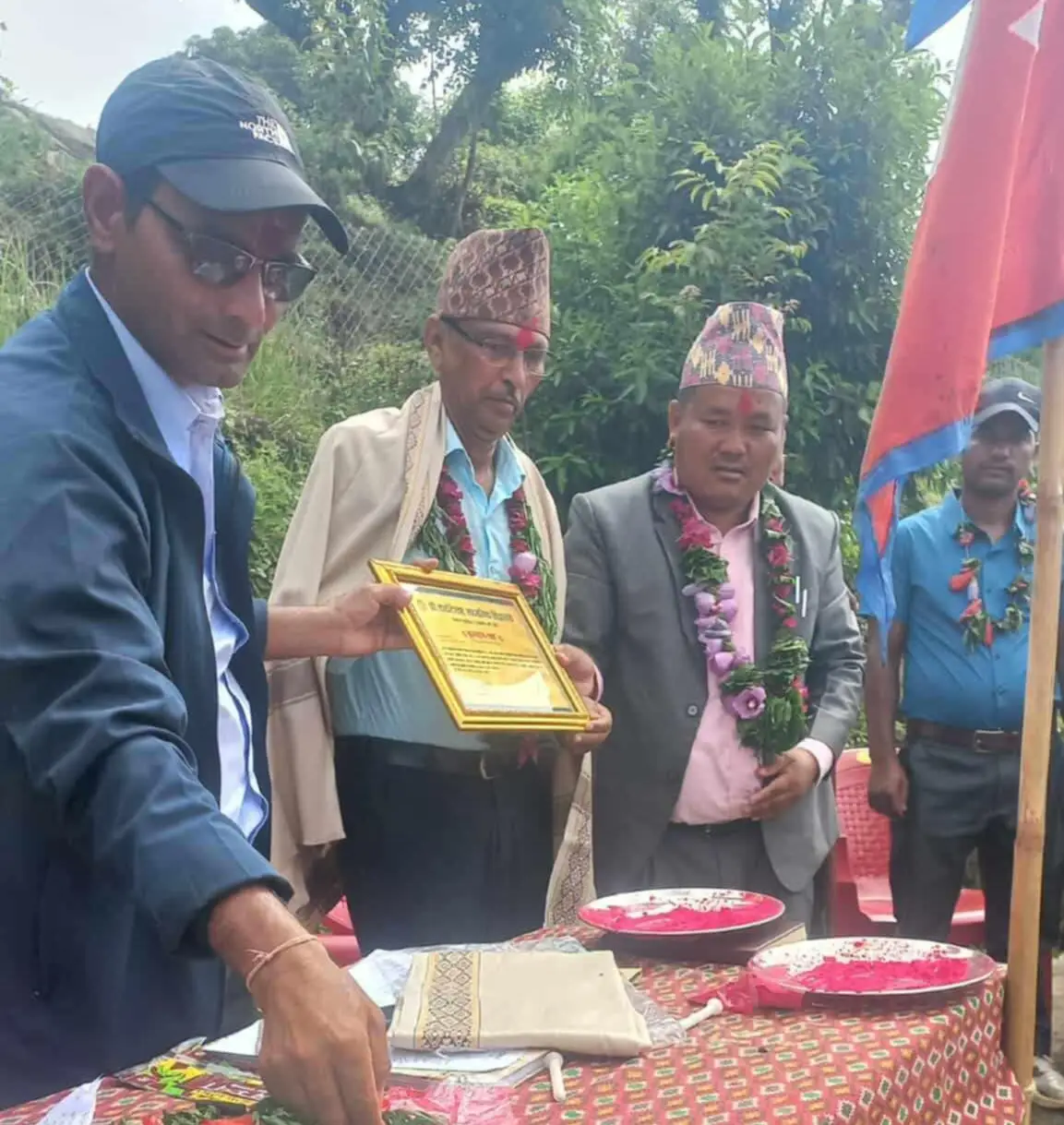 उमा पद्मा अक्षय कोषमार्फत एसईईमा उत्कृष्ट अंक ल्याउने चार जना विद्यार्थीलाई छात्रवृत्ति