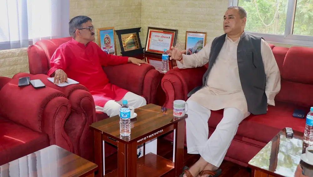 मुख्यमन्त्री शाह र प्रजिअ लम्सालबिच भेटघाट