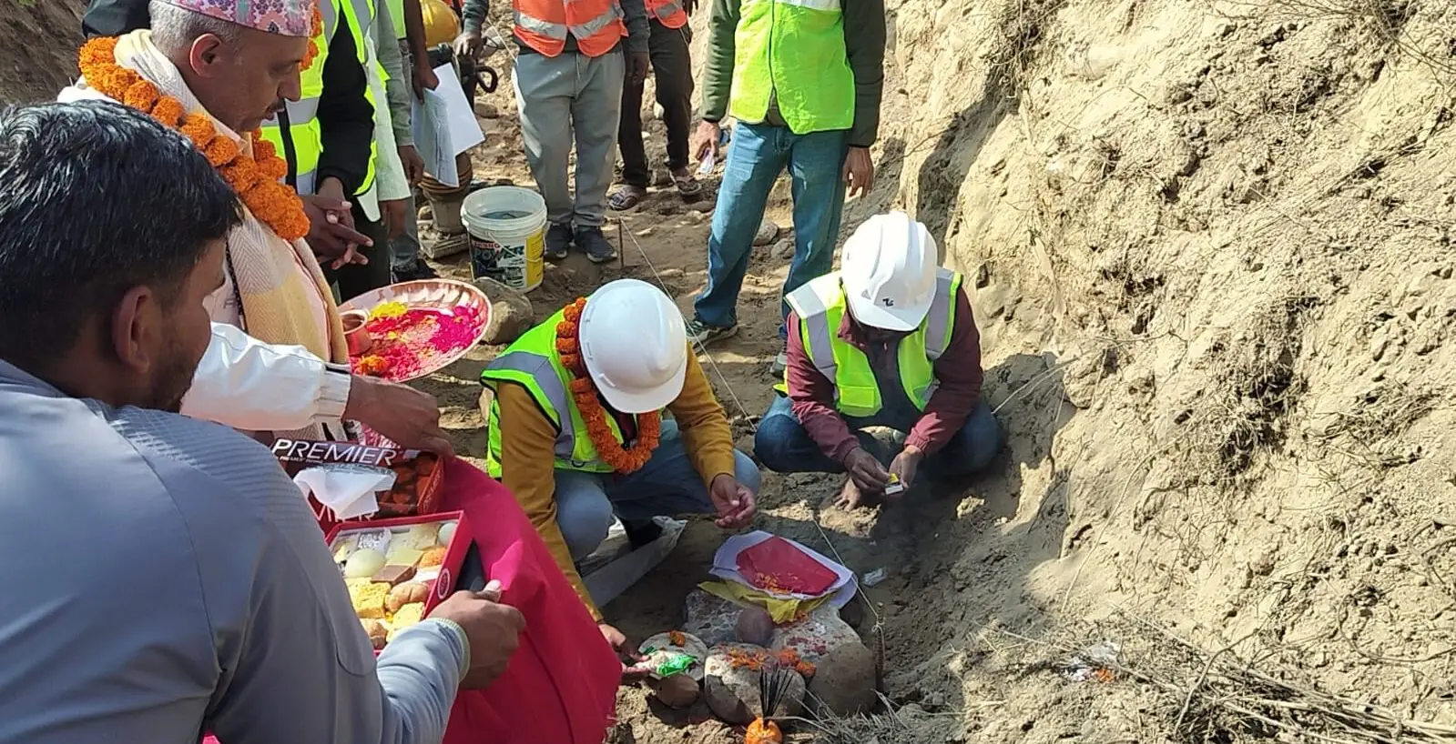 ३२ करोडको लागतमा गोदावरीका ८ वटा सडकको निर्माण कार्य सुरु