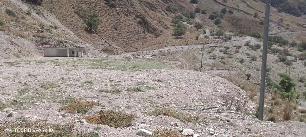 कोल्टी बसपार्क सुनसान