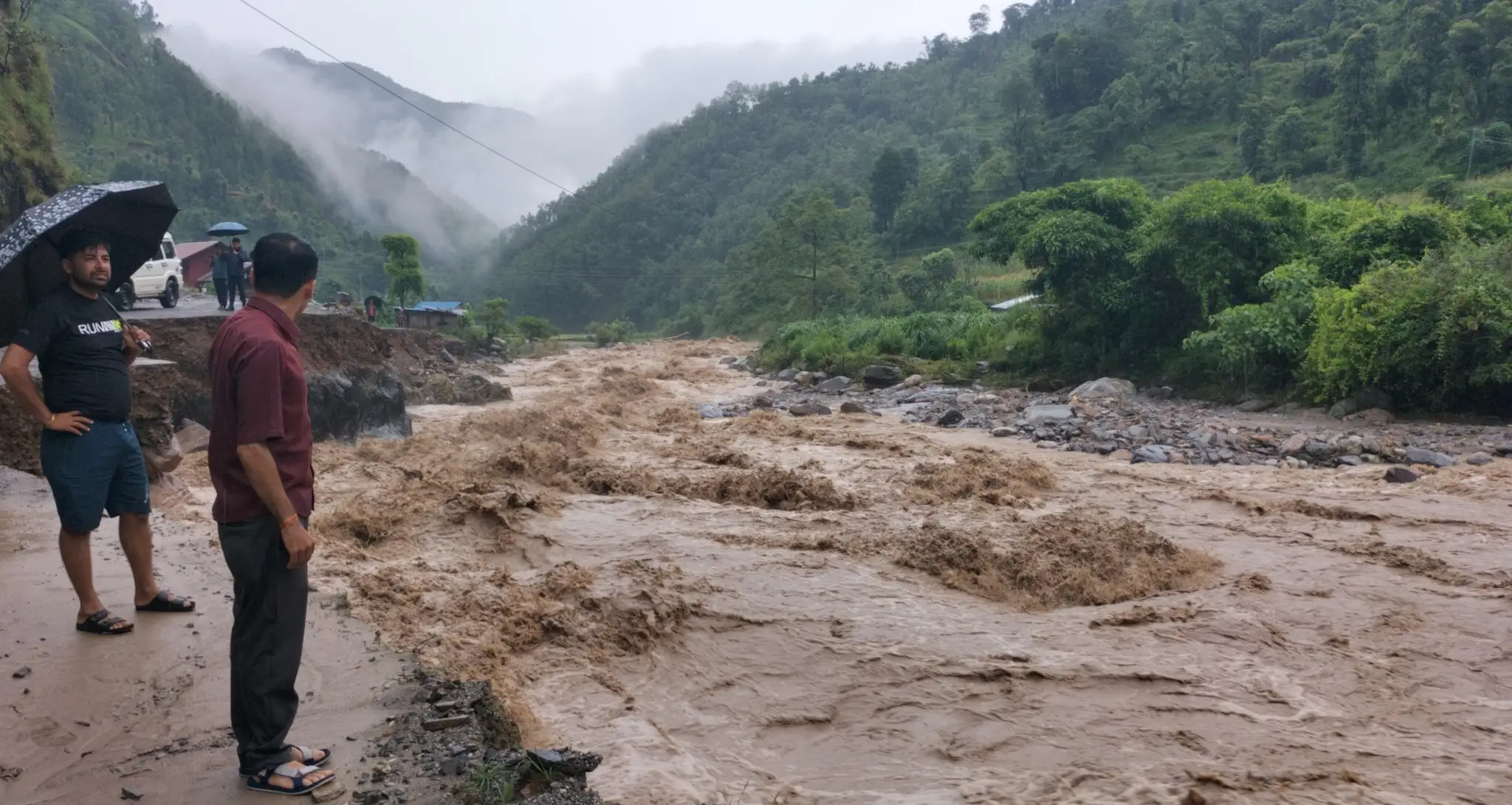बाजुरामा नदीले बगाउँदा एक जनाको मृत्यु
