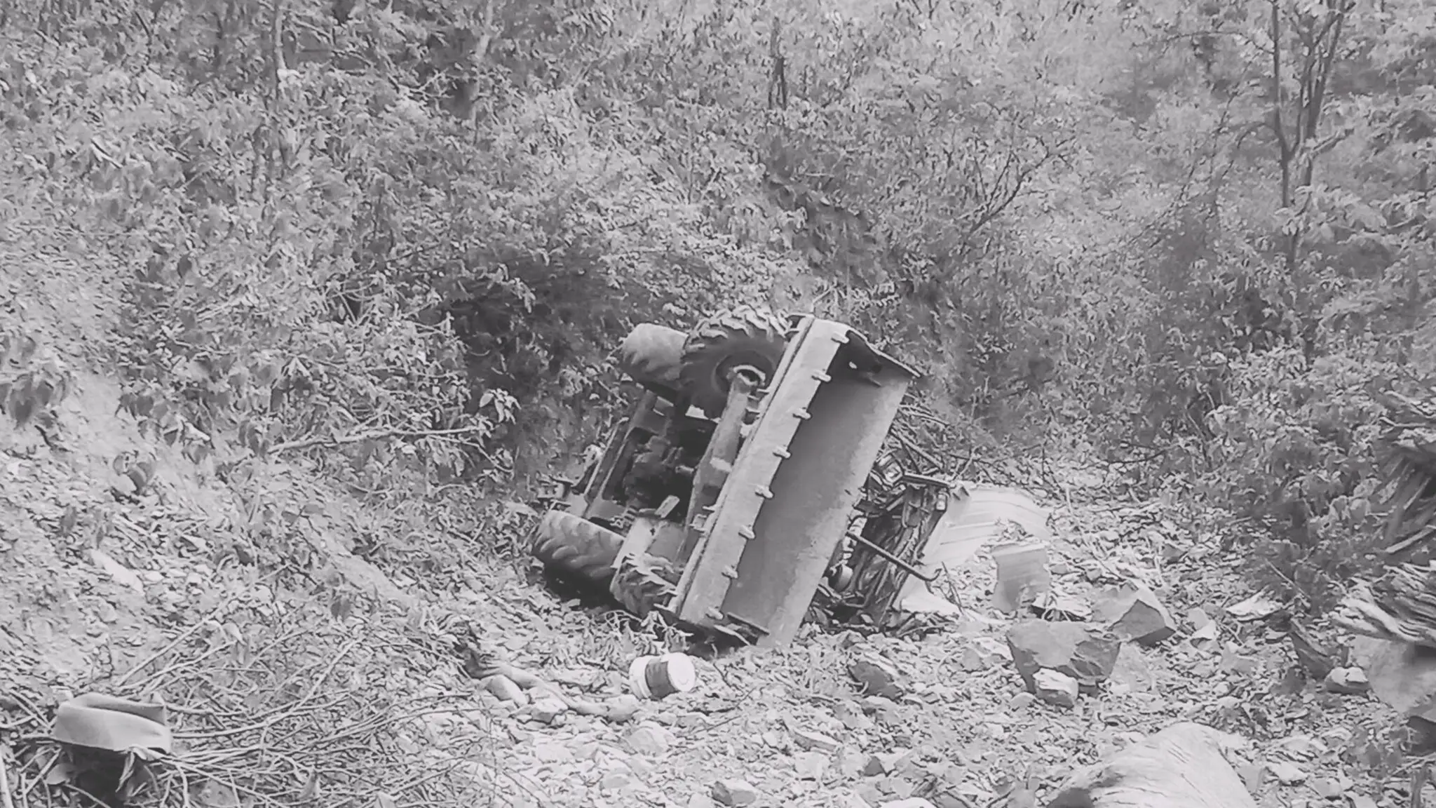 बझाङको सुर्मा गाउँपालिकामा जेसिबी दुर्घटना हुँदा चालकको मृत्यु