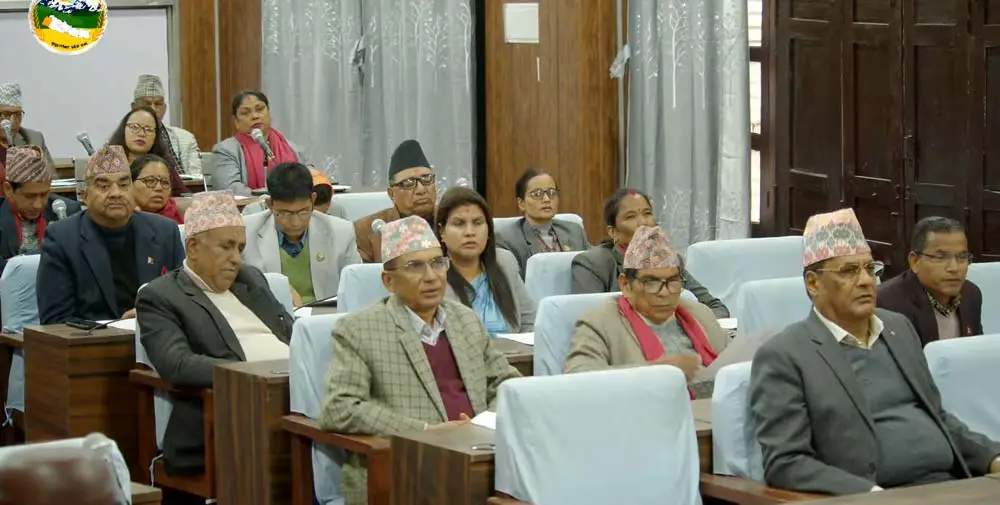 सुदूरपश्चिम  सरकारले जारी गरेको  छ महिनामै ऐन संशोधन