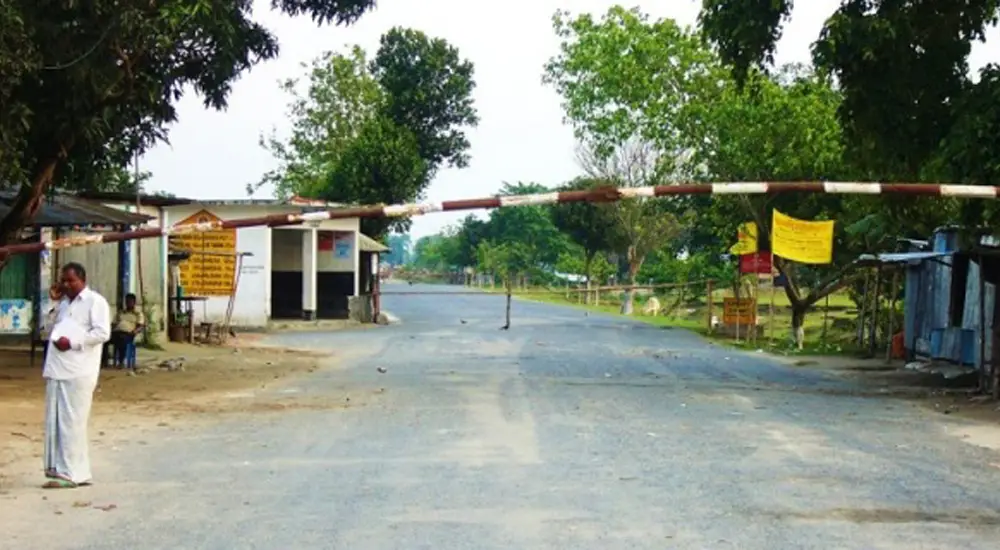 कञ्चनपुरका सीमा नाकाबाट तीन दिन आवागमन बन्द