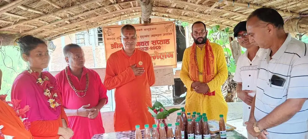 कामधेनु गौशालालाई डेढ लाख आर्थिक सहयोग