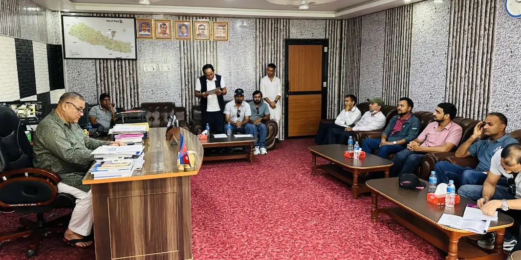 संविधान र संघीय कानुनमाथि प्रहार गर्दै पारित ‘स्थानीय सेवा ऐन: हेल्थ असिस्टेन्ट एसोसिएसन संघको आन्दोलनको चेतावनी