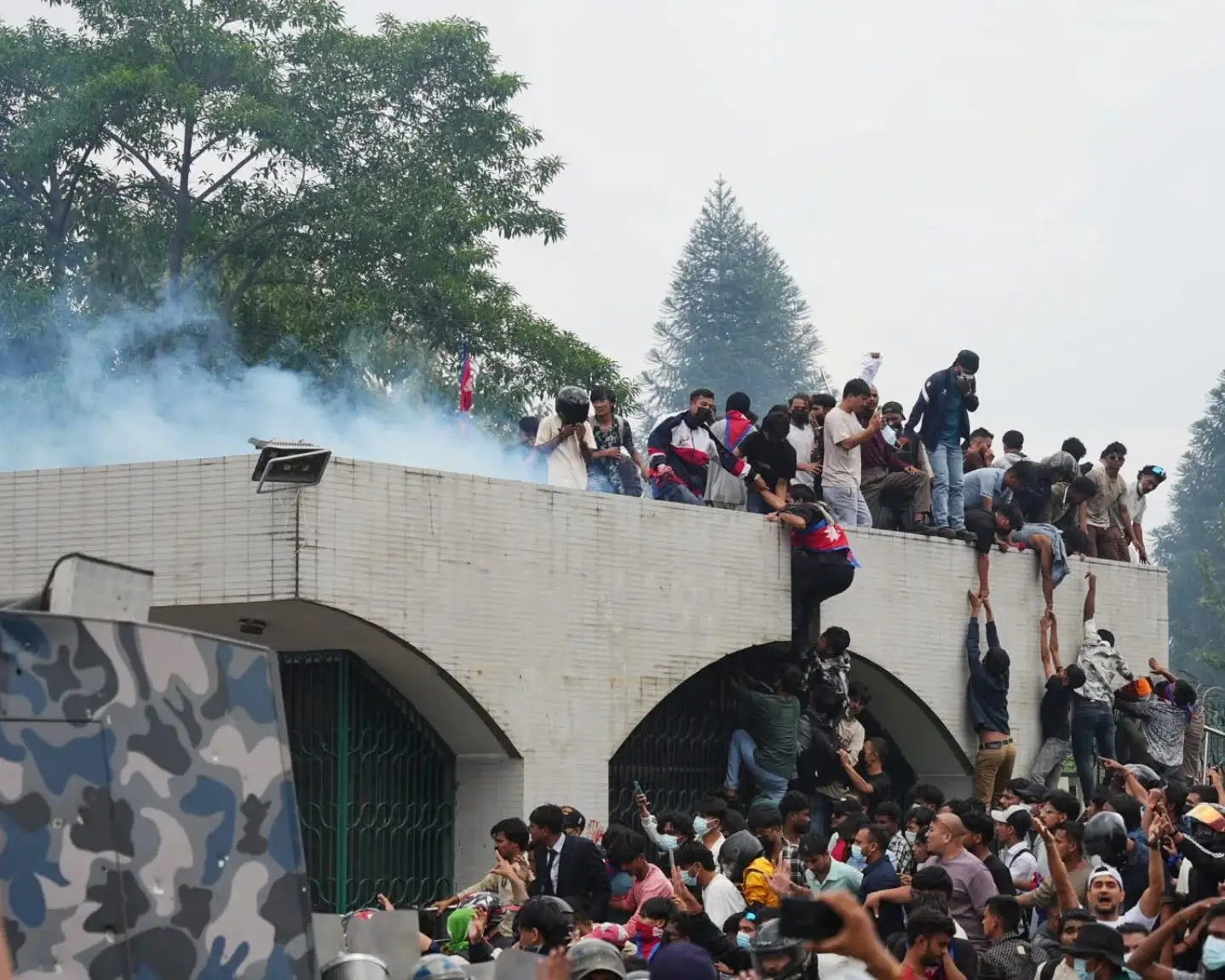 काठमाडौँमा भएको 'जेन जी' प्रदर्शनमा प्रहरीको गोली लागेर मृत्यु हुनेको संख्या १६ पुग्यो