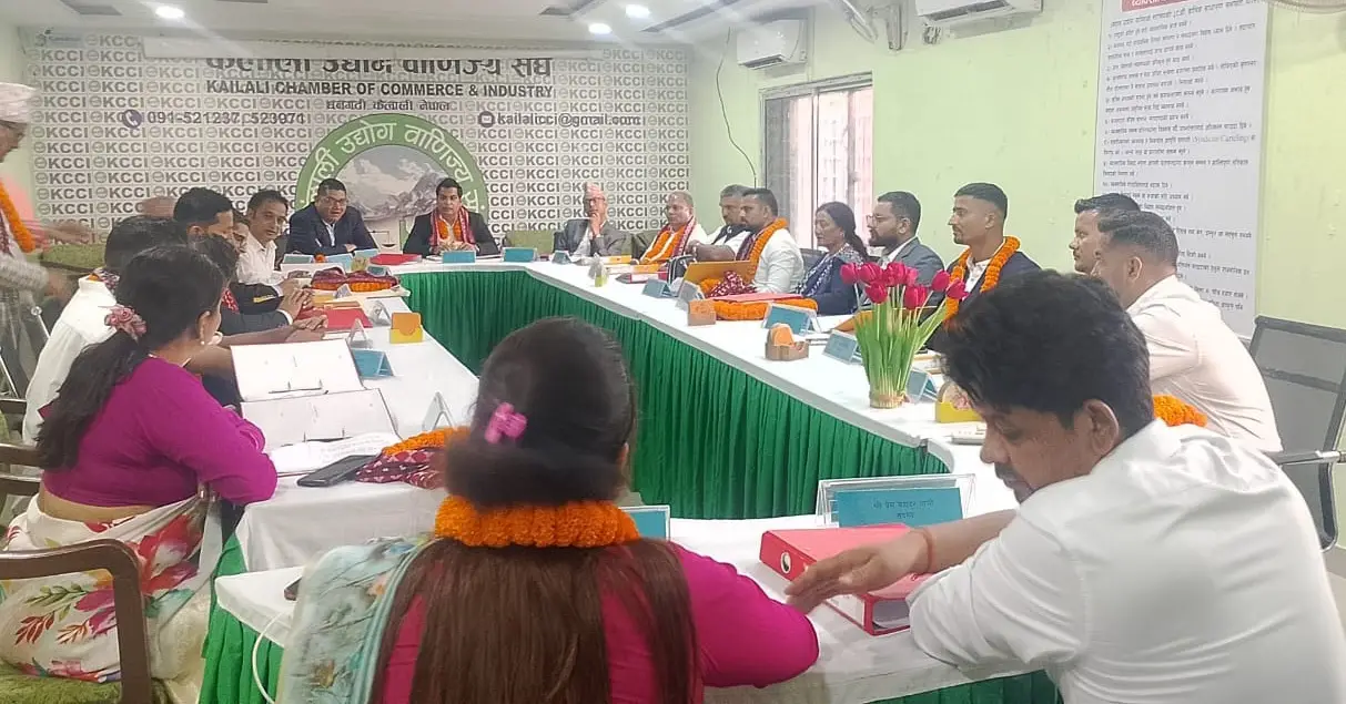 उद्योग बाणिज्य संघको नयाँ कार्यसमितिको पहिलो निर्णय : सदस्य व्यबसायीको बिमा गर्ने