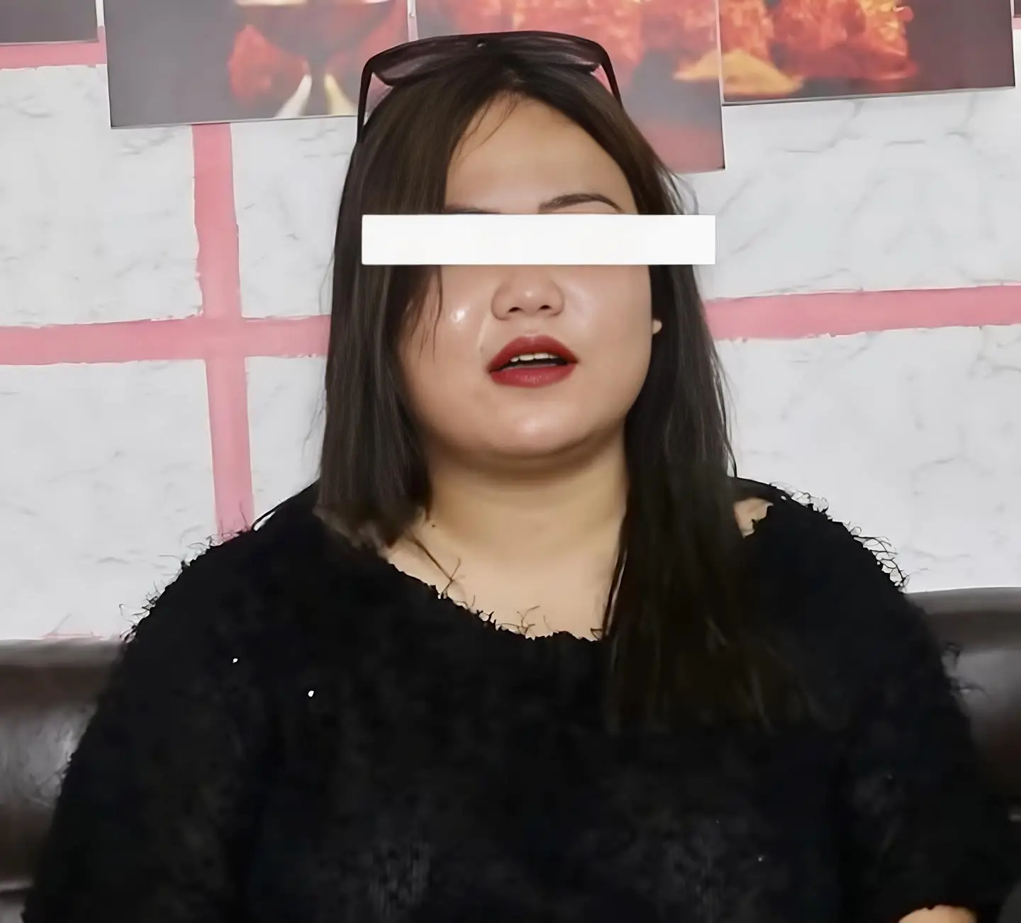 किन पक्राउ परिन् शर्मिला वाइबा ?