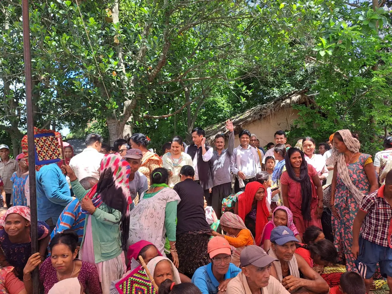 मुक्त कमैयाको बस्तीमा अनुगमन, धनीपुर्जाको श्रेस्ता कायम नहुँदा अनेक सास्ती