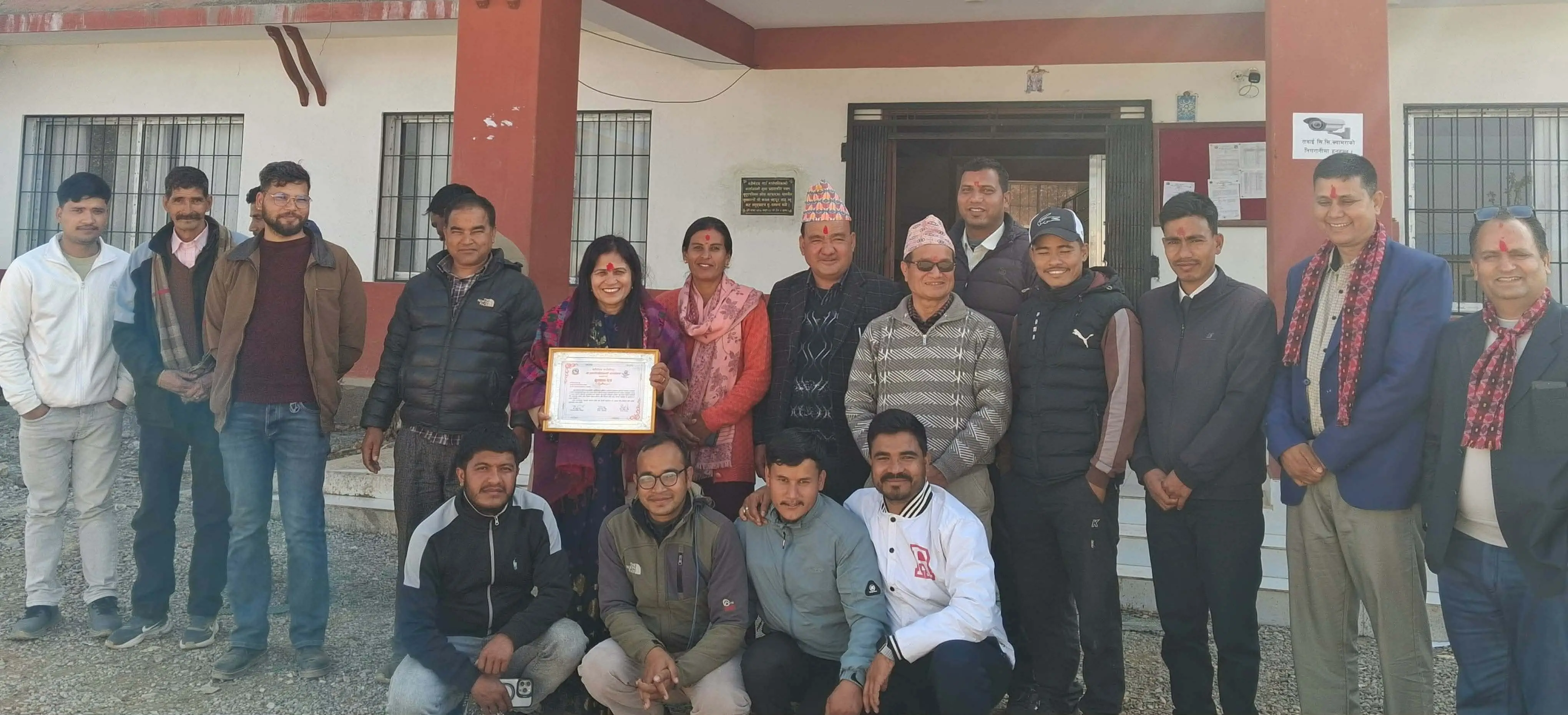 दृष्टि फाउण्डेशनकी अध्यक्ष कल्पना भट्टलाई बडीकेदार गाउँपालिकाद्वारा सम्मान