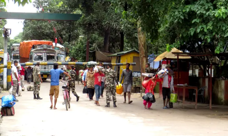 सीमावर्ती क्षेत्रमा बर्डफ्लु देखिएपछि नेपालमा सतर्कता