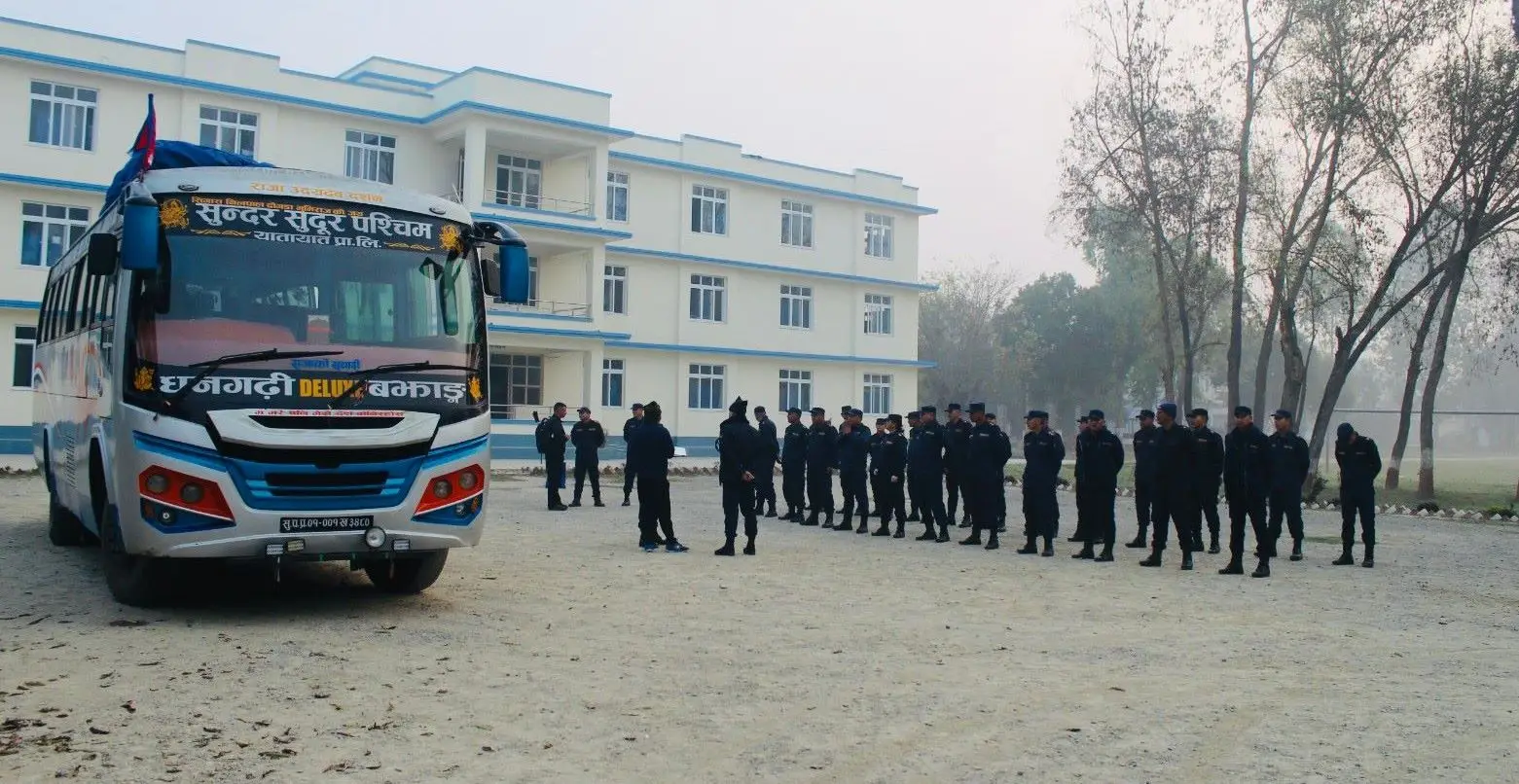 निर्वाचन गराउन खटिदै साढे २० हजार प्रहरी