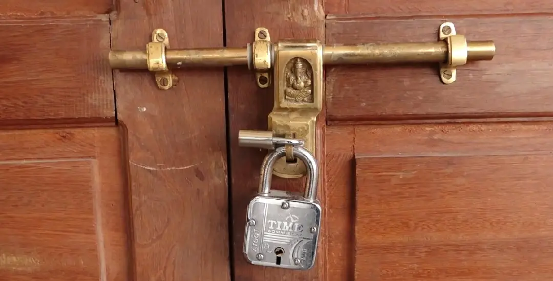 भीमदत्त नगरपालिका–३ मा लगाइएको ताला खुल्यो